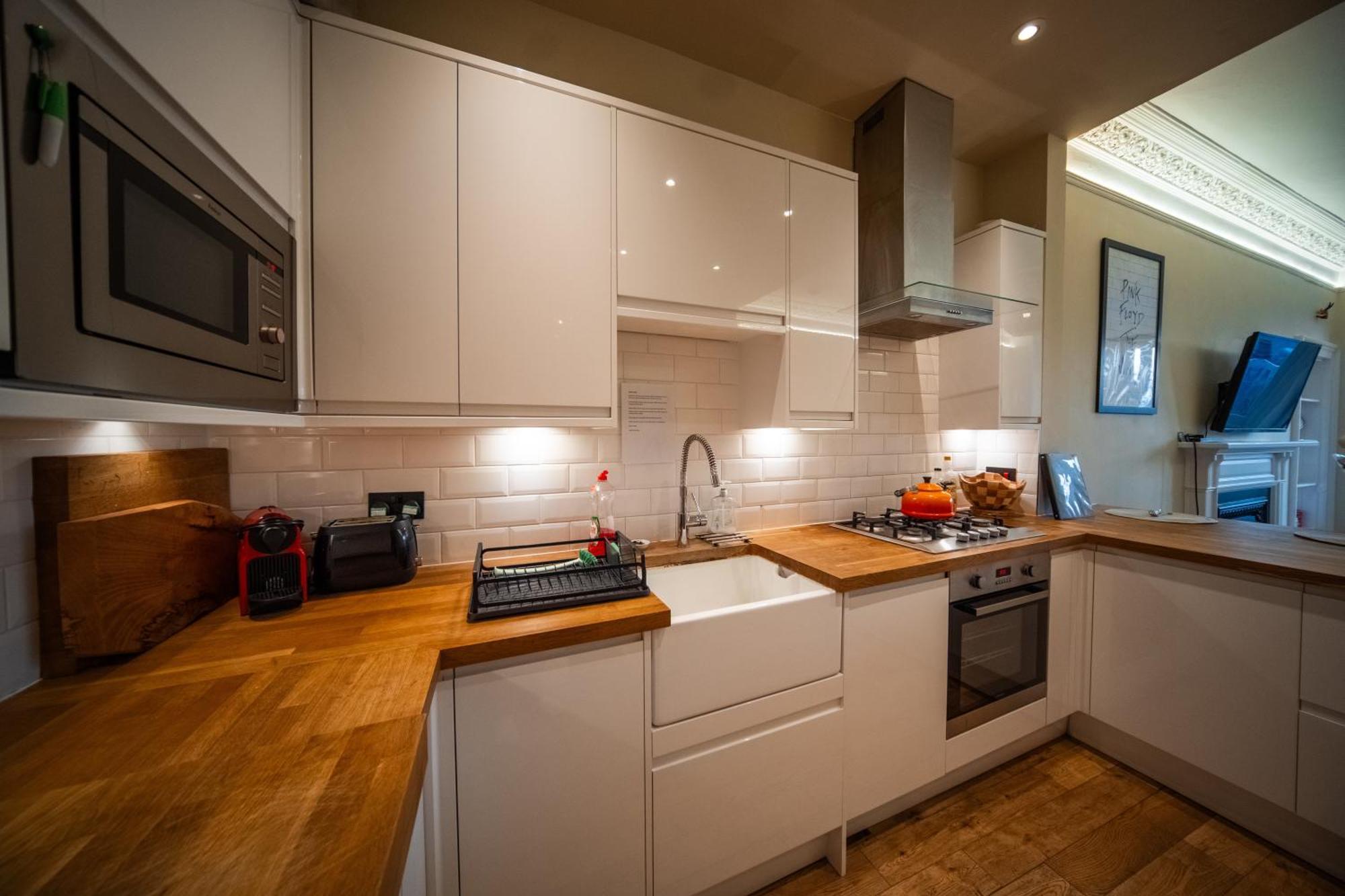 Spacious Flat, Close To The City Centre With Scenic Views Edinburgh Exterior photo